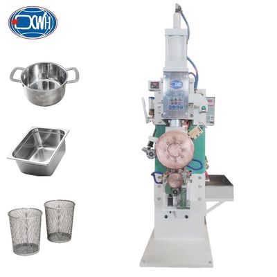 Bom preço. Certificação CE Soldador automático de tanques Máquina de soldadura de costura de costura vertical recta longitudinal em linha