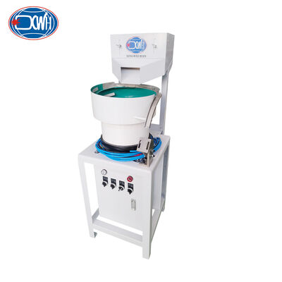 Bom preço. Vibratory Parts Automatic Brass Square Weld Nut Rivet Screw Conveyor Feeder em linha