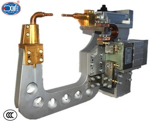 Bom preço. O CE portátil da arma robótico de alumínio da soldadura de ponto de 500V 100KVA aprovou on-line